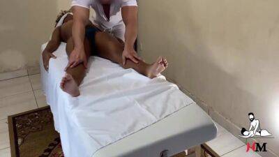 Massagista Filma Escondido Preta Gostosa Durante Massagem 11 Min - hclips