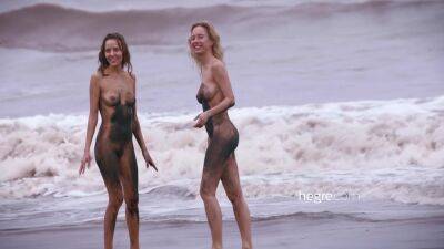Clover And Black Beach Bali Shoot With Natalia Black - upornia