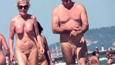 Nude Amateurs Beach Couples Walking On The Beach Compilation - drtuber