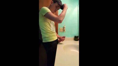 straight hunk with fat dick jerks off in bathroom - drtuber
