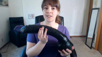 Long John - Mr. Hankeys Toys Dildo Review - hclips