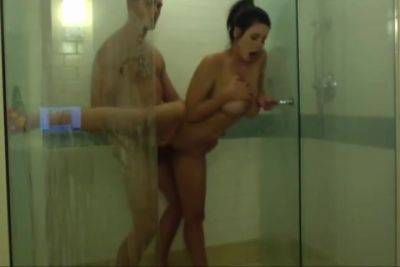 Shower Couple - hclips