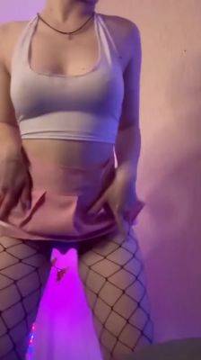 #Pinkskirt #Stokings #Skinnymodel #Dancing - Sex Cam - hotmovs.com