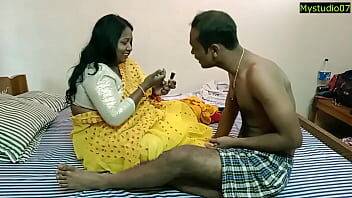Devar Bhabhi - Indian Devar bhabhi hot sex at home! with clear dirty talking - xvideos.com - India